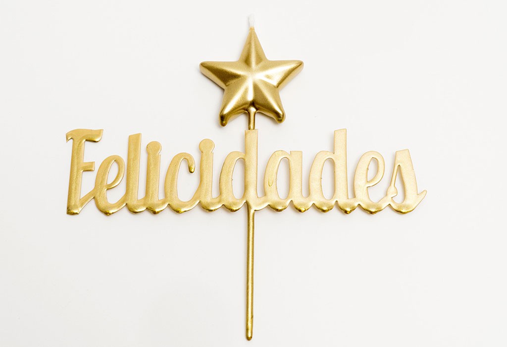 Cake Topper 2